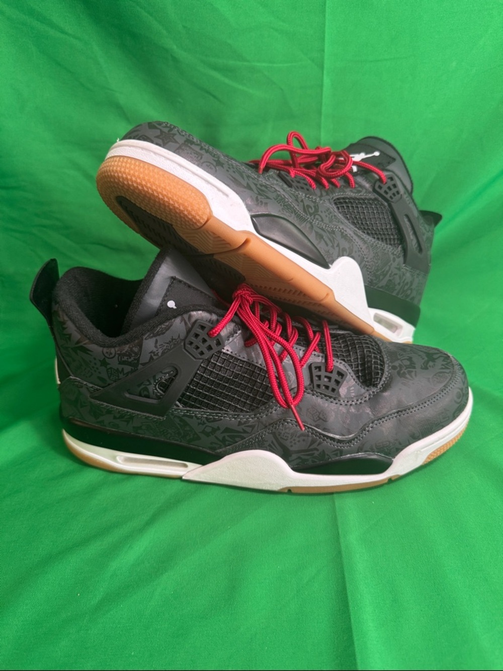 Air Jordan 4 Retro SE "Black Laser", a special edition released in January 2019